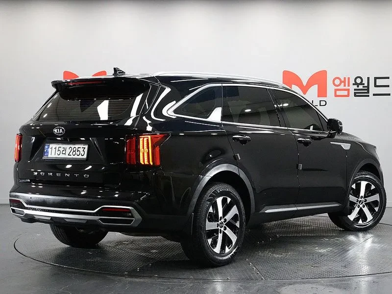 Kia Sorento Diesel 2.2 2Wd Noblesse, снимка 2 - Автомобили и джипове - 56119100