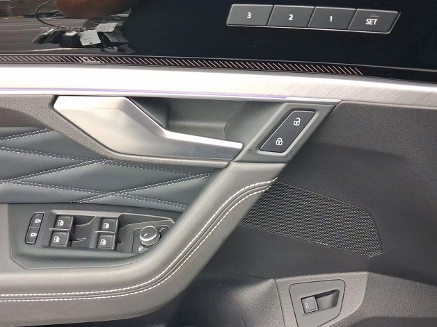 VW Touareg 3.0 TDI 4Motion = R-line = Final Edition �������� | Mobile.bg � ����������� 4