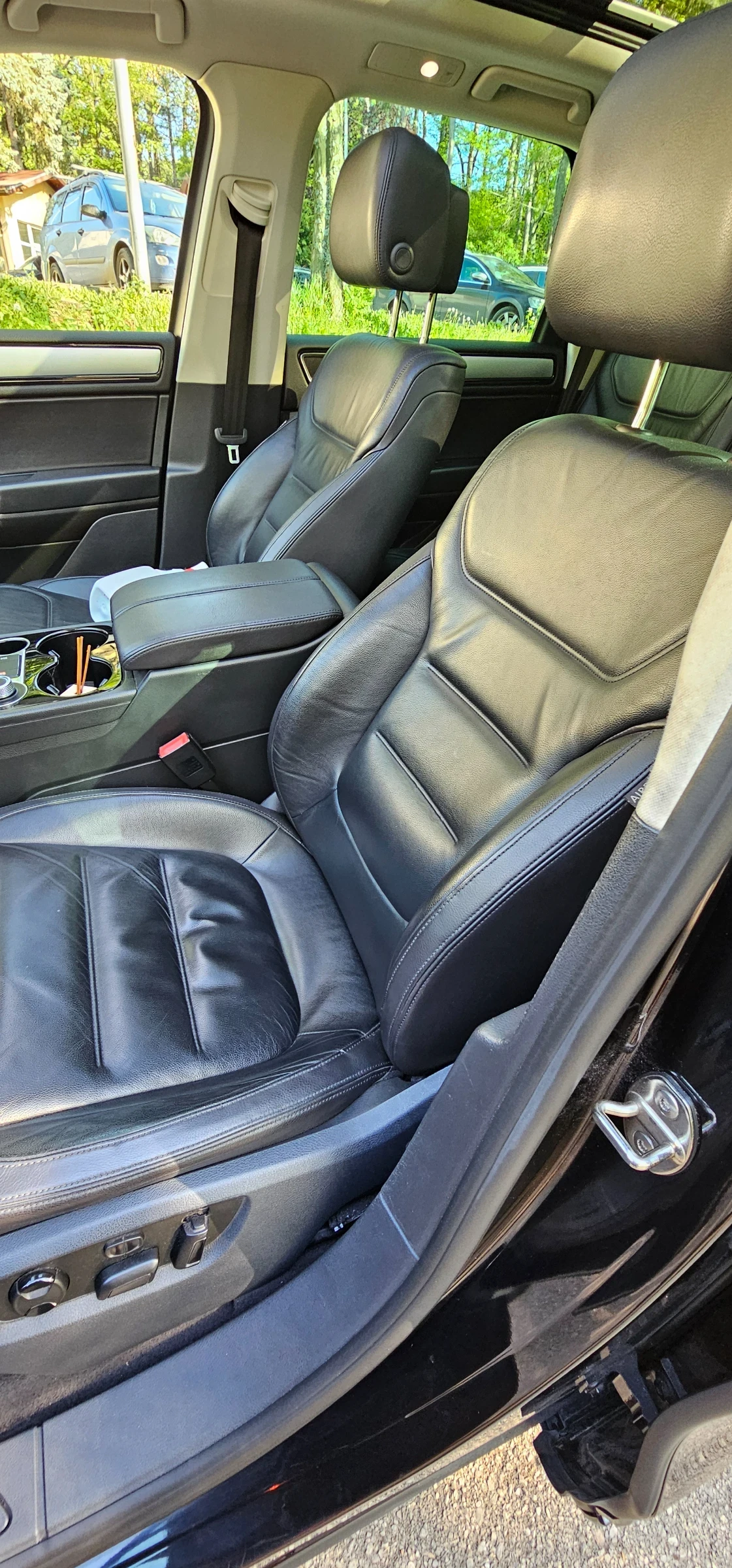 VW Touareg 3.0TDI  - изображение 9