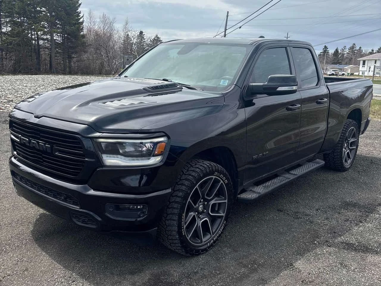 Dodge RAM 1500 Sport /BLACK GRILL / CAMERA/КЛИП НА МОТОРА 