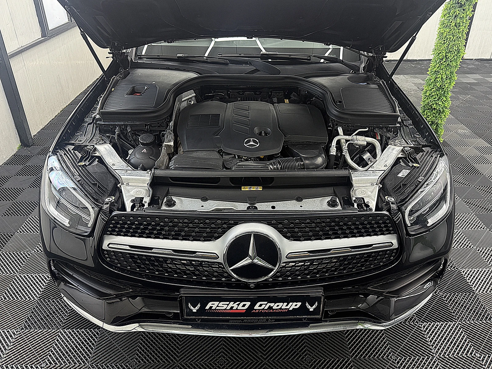 Mercedes-Benz GLC 300 AMG-line/DIGITAL/KeylessGO/360K/СОБСТВЕН ЛИЗИНГ, снимка 17 - Автомобили и джипове - 54450215