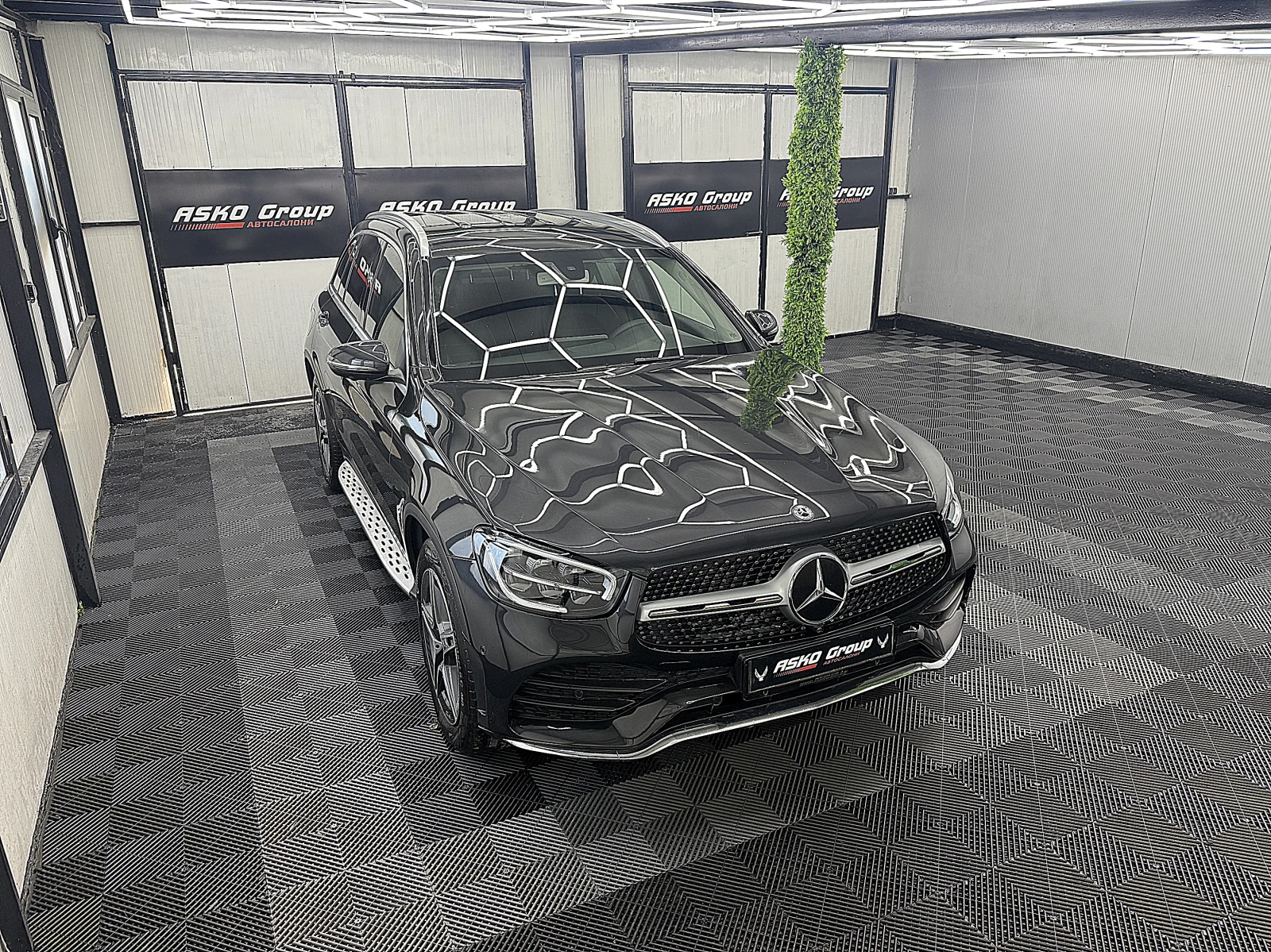 Mercedes-Benz GLC 300 AMG-line/DIGITAL/KeylessGO/360K/СОБСТВЕН ЛИЗИНГ, снимка 7 - Автомобили и джипове - 54450215