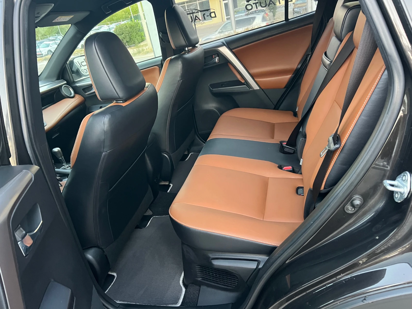 Toyota Rav4 2.5-HYBRRID 4x4 | Mobile.bg � ����������� 13