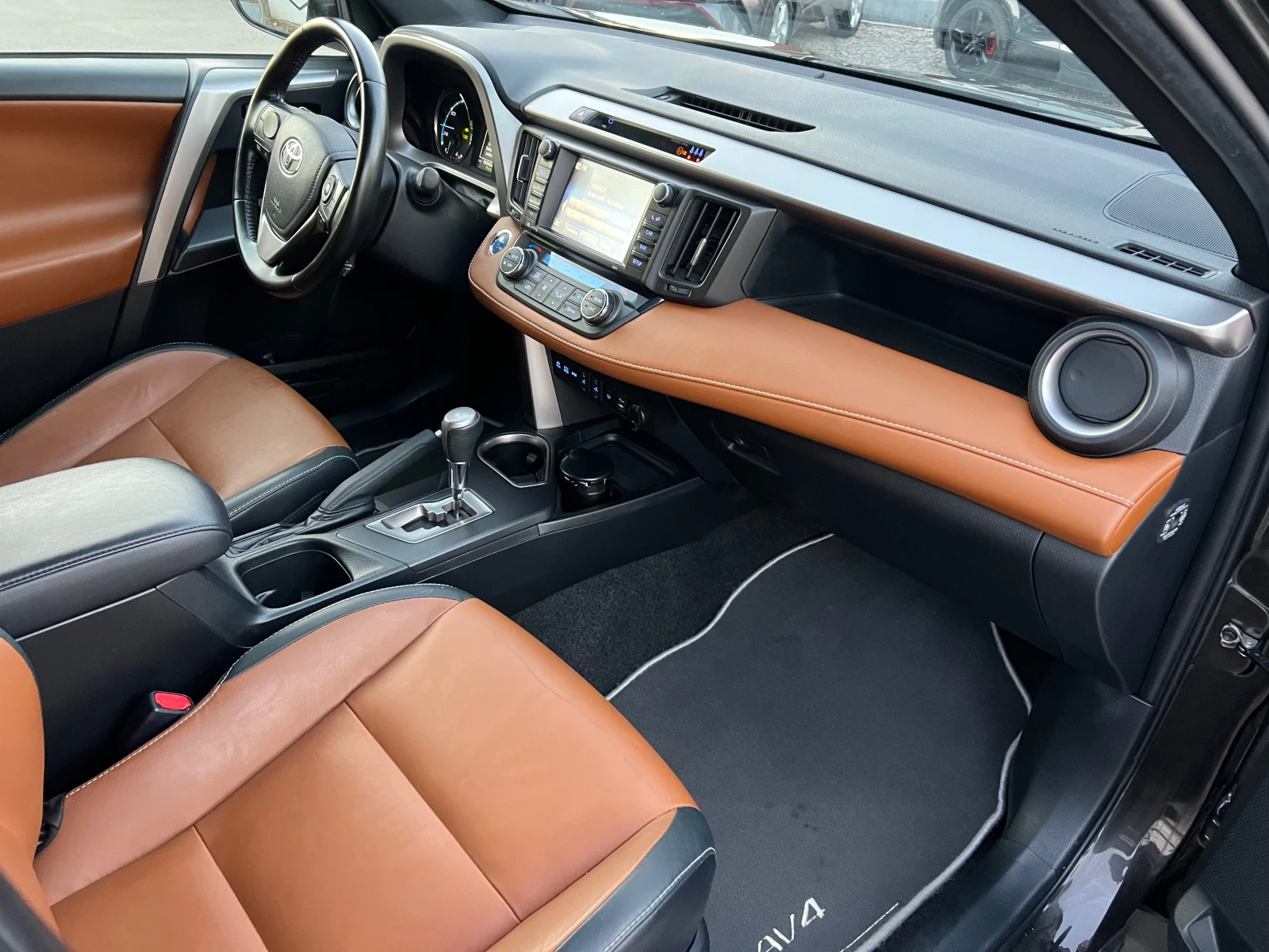 Toyota Rav4 2.5-HYBRRID 4x4 | Mobile.bg � ����������� 12