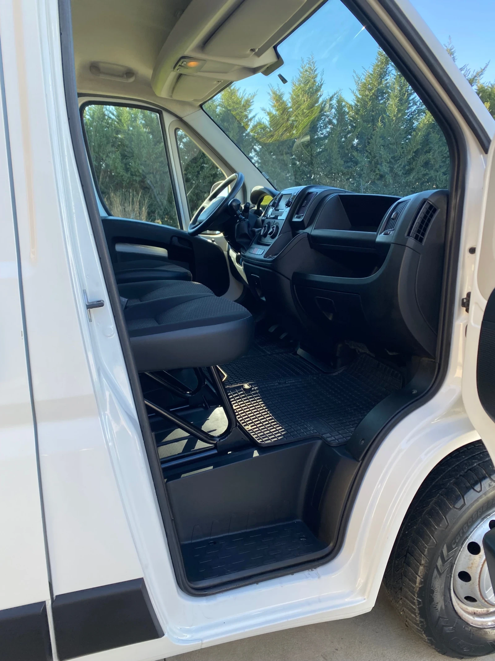 Citroen Jumper 2.2 HDI - изображение 8