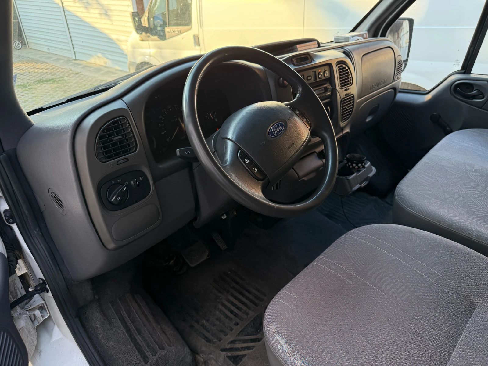 Ford Transit, снимка 10 - Бусове и автобуси - 56746772