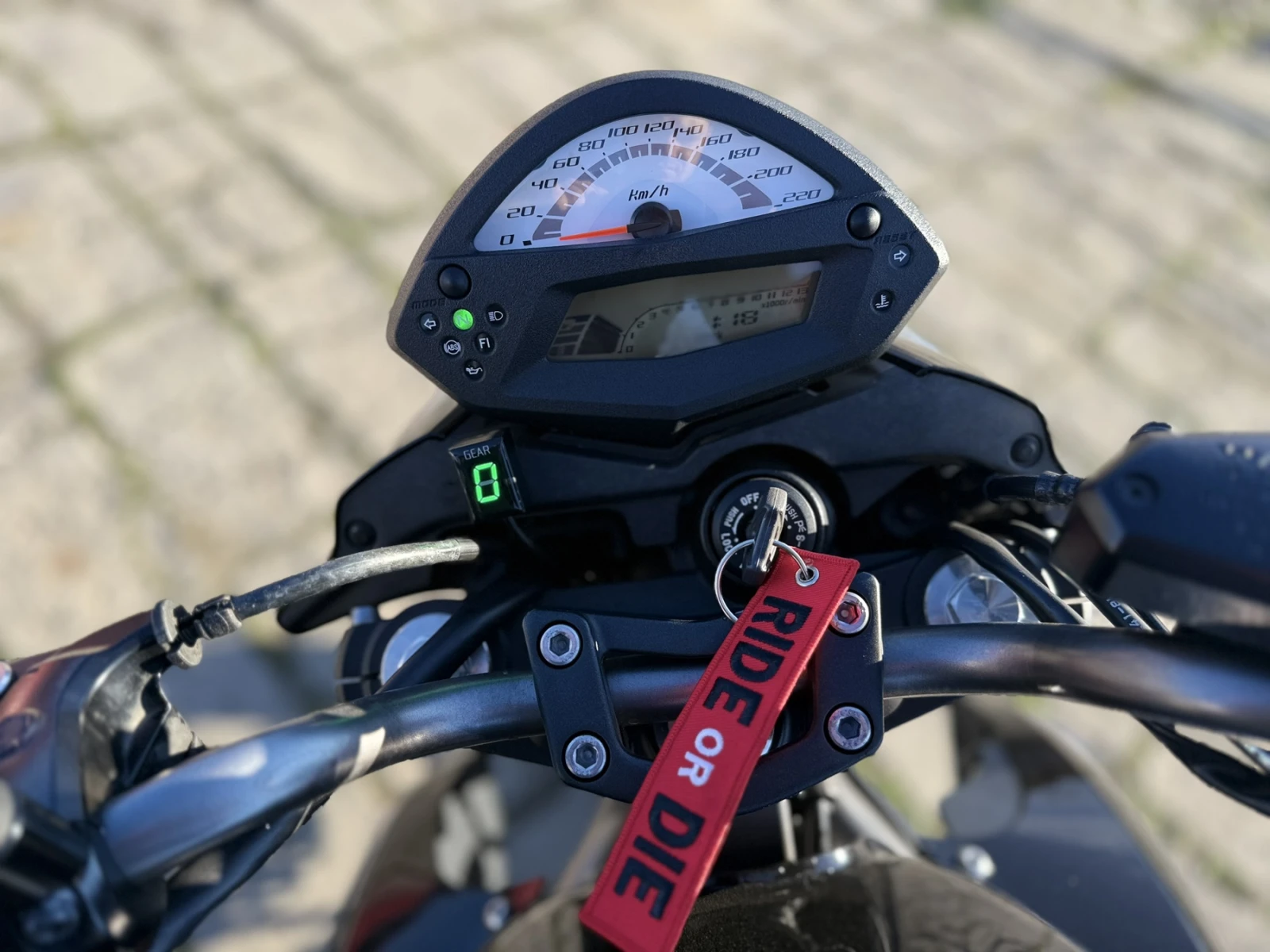 Kawasaki ER 650 ABS - изображение 8