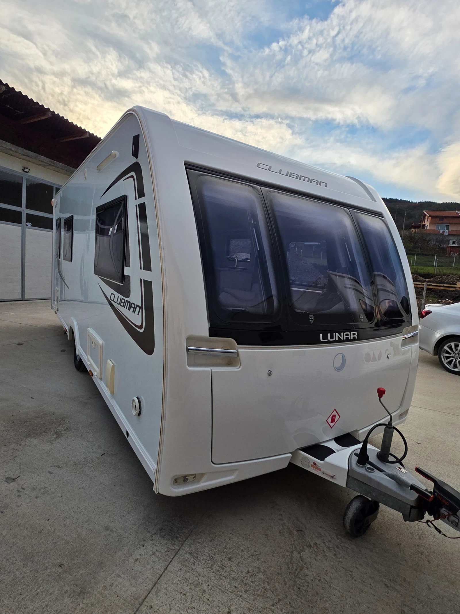 Каравана Други Lunar Clubman  - изображение 2