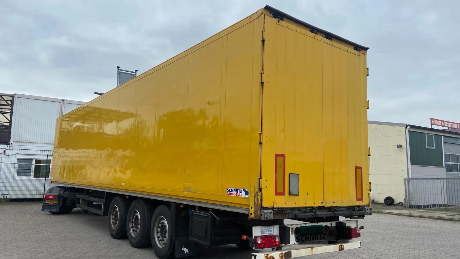  Schmitz | Mobile.bg   2