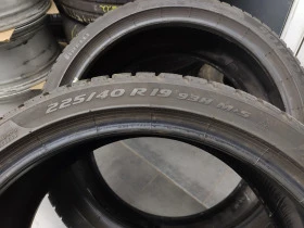 Гуми Зимни 225/40R19, снимка 6