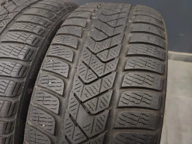 Гуми Зимни 225/40R19, снимка 2 - Гуми и джанти - 46083448