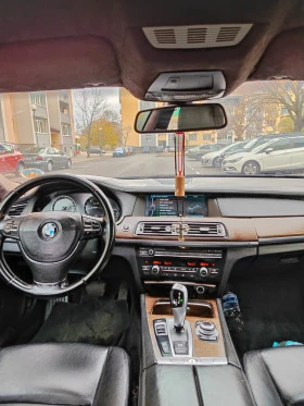 BMW 740 XDRIVE, снимка 13