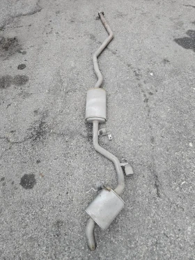 BMW 118 Подлакътник, снимка 10