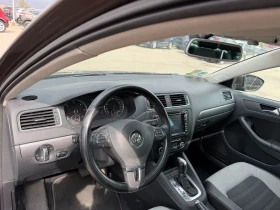 VW Jetta 2.0TDI AVTOMAT/NAVI EURO 5, снимка 13