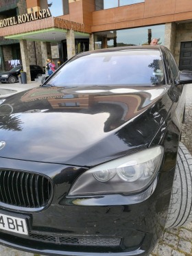 BMW 740  Бартер , снимка 1 - Автомобили и джипове - 43313925