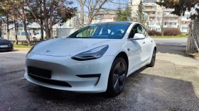 Tesla Model 3 Long Range AWD  1