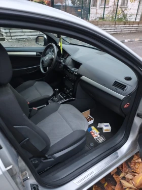 Opel Astra 1.7 110кс, снимка 15