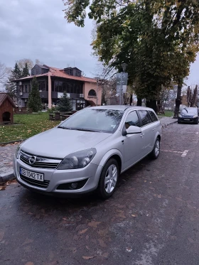 Opel Astra 1.7 110кс, снимка 12
