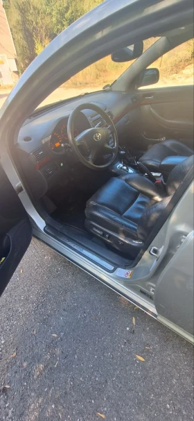 Toyota Avensis 2.4 +  | Mobile.bg    7