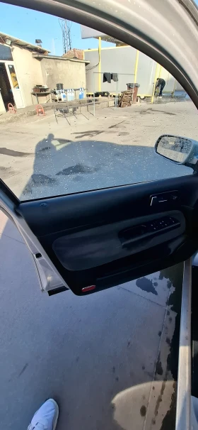 VW Golf 1.6 Газ Бензин - 1300 € / 2542.58 лв. - 11600028 13