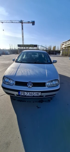 VW Golf 1.6 Газ Бензин