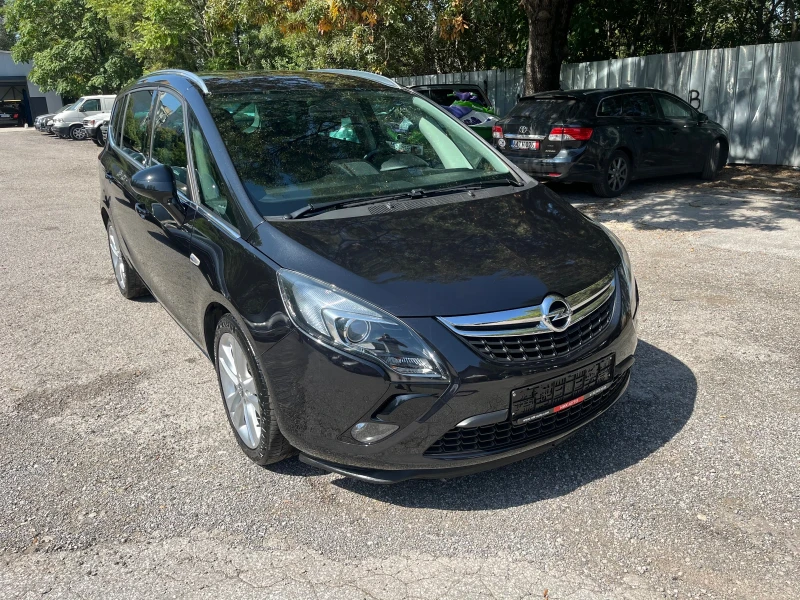 Opel Zafira 1.4Turbo* NAVI, снимка 1 - Автомобили и джипове - 47052045