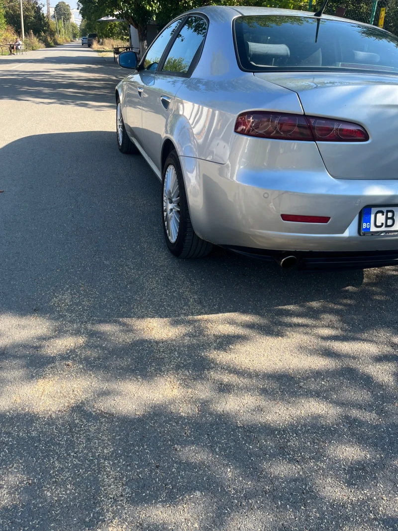 Alfa Romeo 159 1.9 JTD, снимка 7 - Автомобили и джипове - 47327308