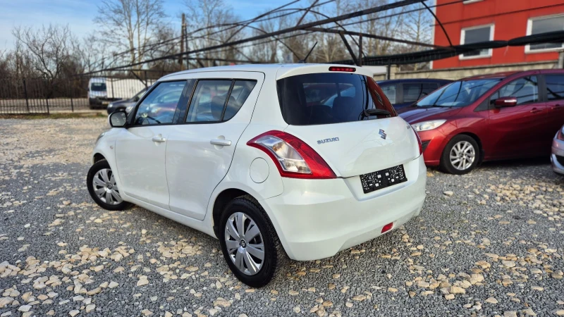 Suzuki Swift 1.3, снимка 3 - Автомобили и джипове - 48588524