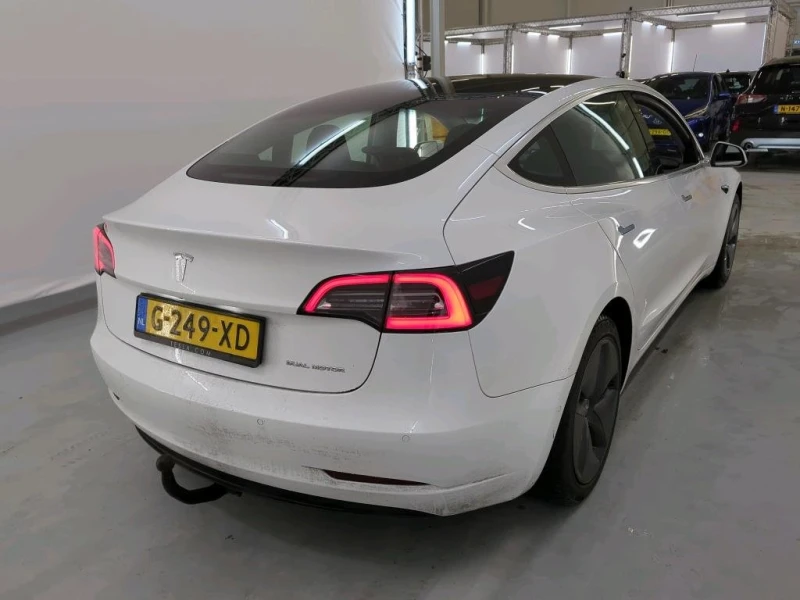 Tesla Model 3 Long Range AWD , снимка 4 - Автомобили и джипове - 49239263