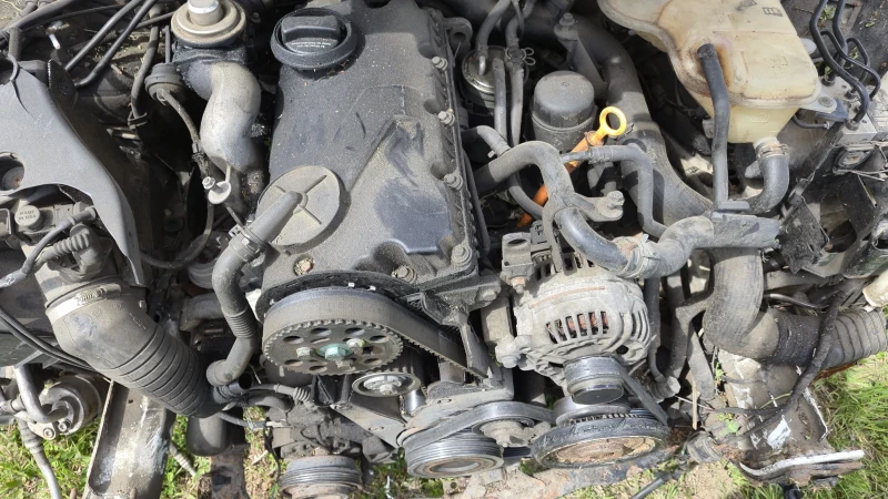 VW Passat 1.9TDI, снимка 6 - Автомобили и джипове - 49931588