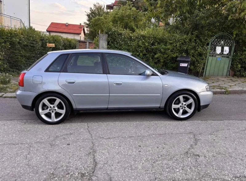 Audi A3 1.8T 180k.c Автоматик, снимка 2 - Автомобили и джипове - 50554882