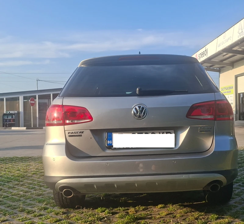 VW Passat, снимка 6 - Автомобили и джипове - 50696427