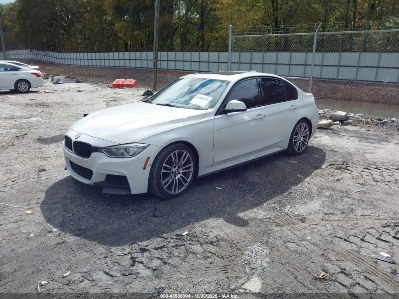 BMW 335 * CARFAX * БЕЗ ПЪРВОНАЧАЛНА ВНОСКА, снимка 2 - Автомобили и джипове - 52637498