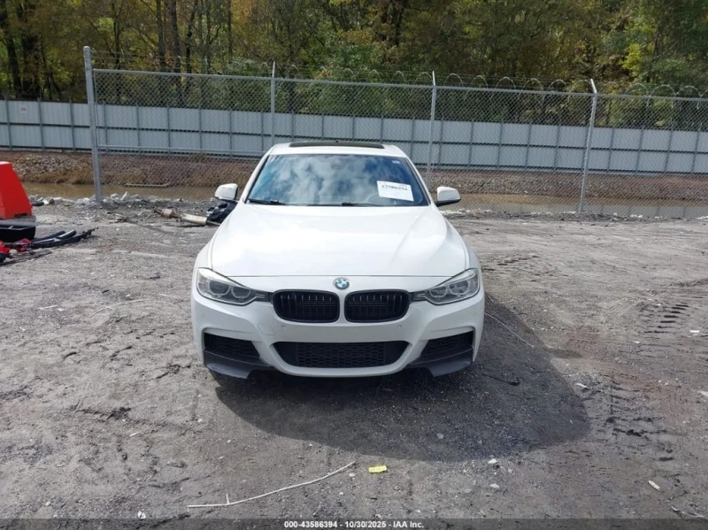 BMW 335 * CARFAX * БЕЗ ПЪРВОНАЧАЛНА ВНОСКА, снимка 13 - Автомобили и джипове - 52637498
