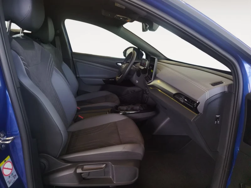 VW ID.4 PRO/286HP/LED/NAVI/CAM/ACC/AMBI/CARPLAY/KLESS/960f, снимка 14 - Автомобили и джипове - 52705812