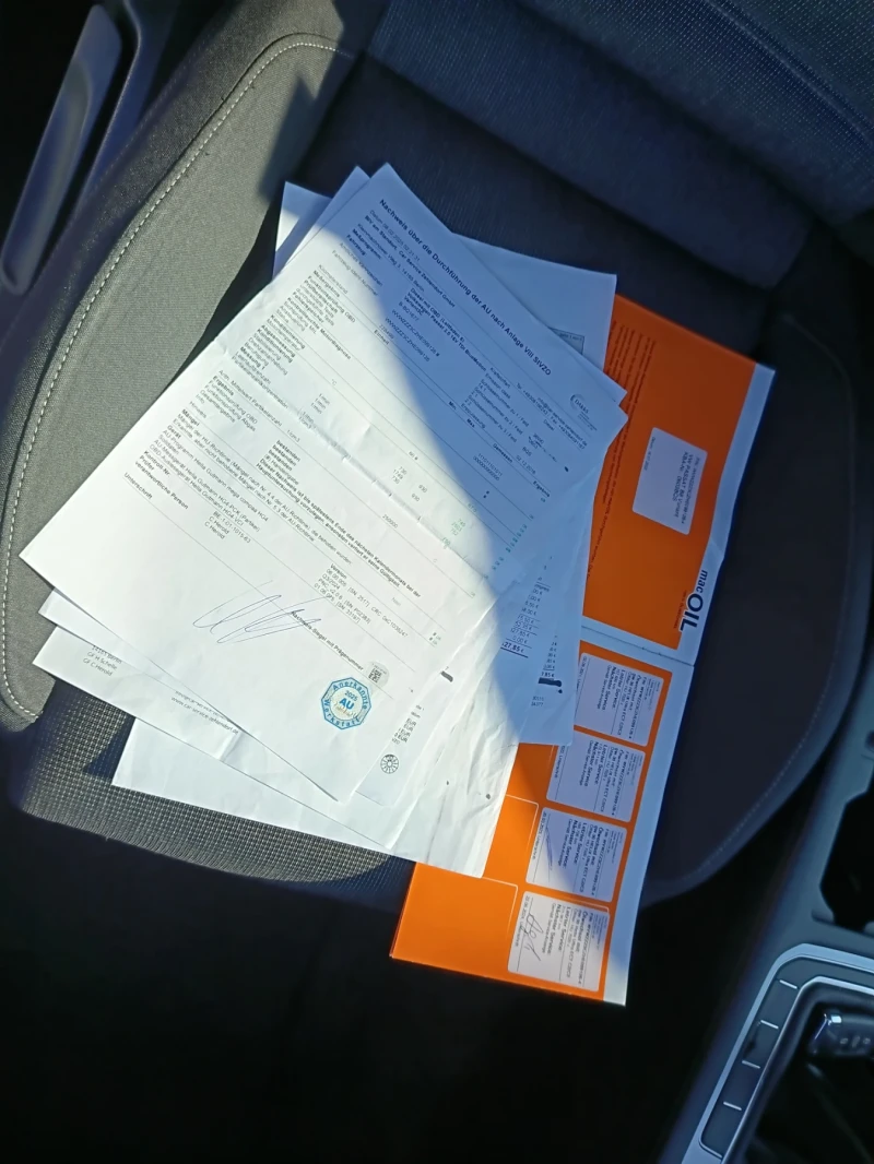 VW Passat 2.0TDI-150к.с.DIGITAL, снимка 14 - Автомобили и джипове - 53182098