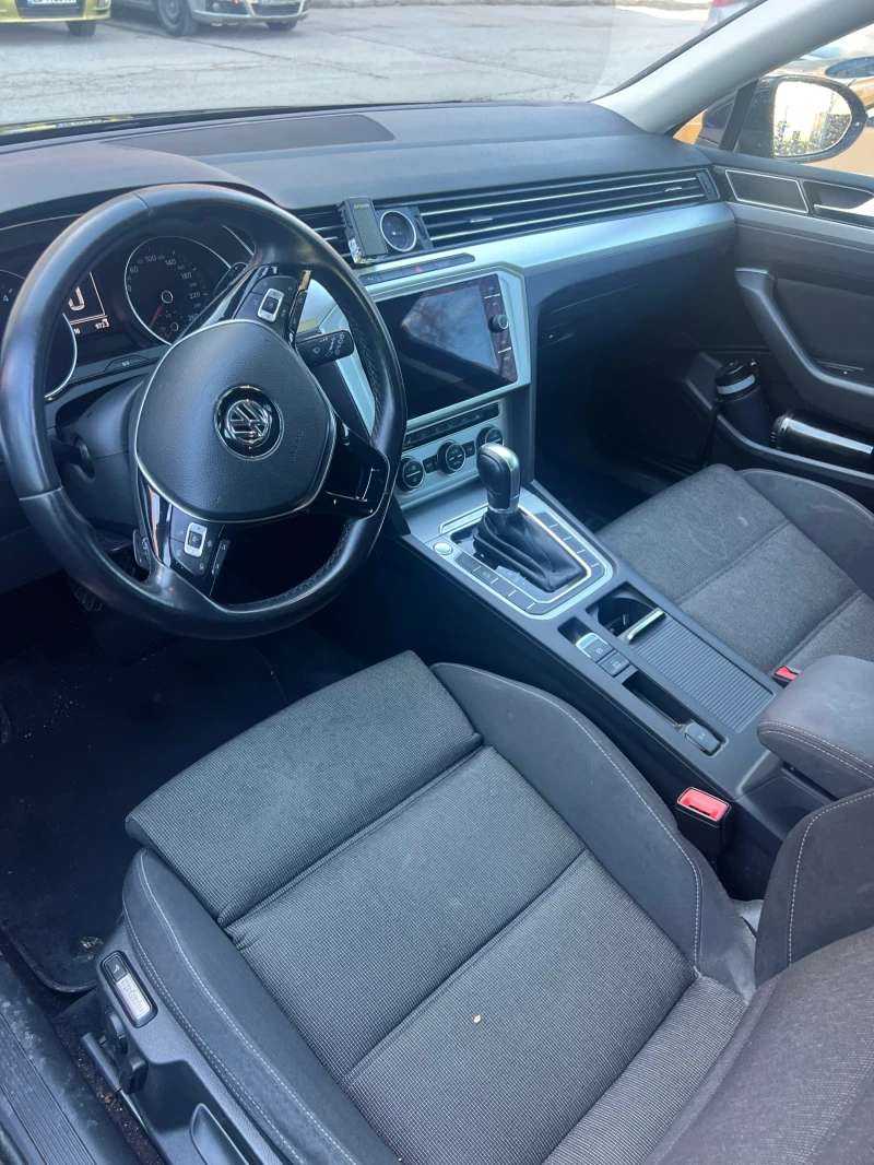 VW Passat B8 - 24500 лв. - 32426177 | Car24.bg