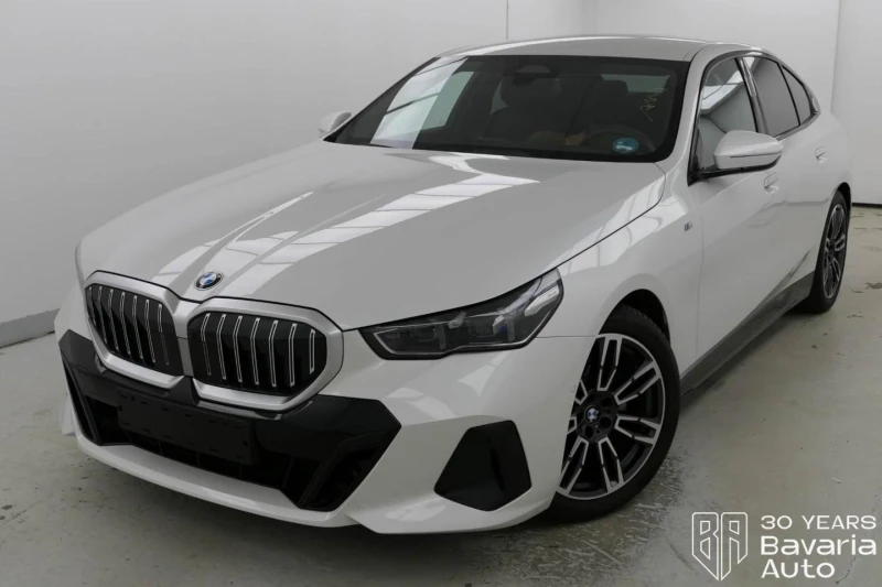 BMW 520 i M Sport Paket Steptronic - 87250 лв. / 44610.22 € - 36733962 1