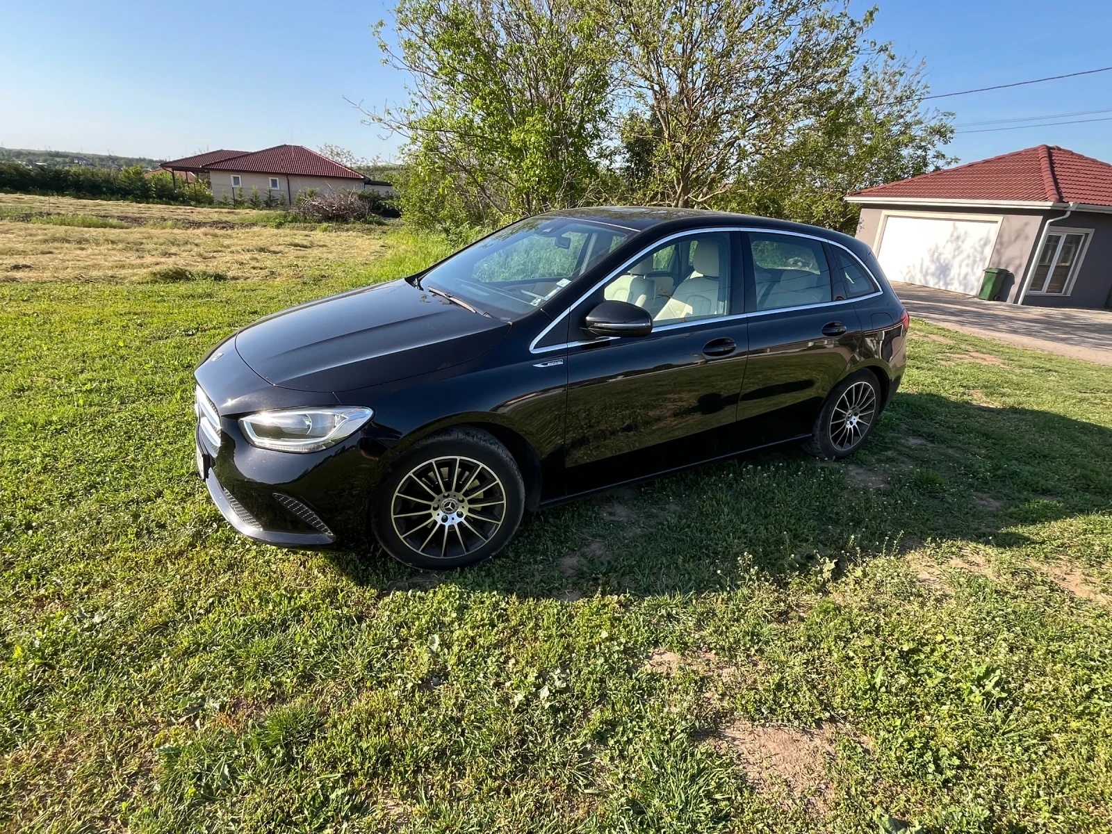 Mercedes-Benz B 200, снимка 1