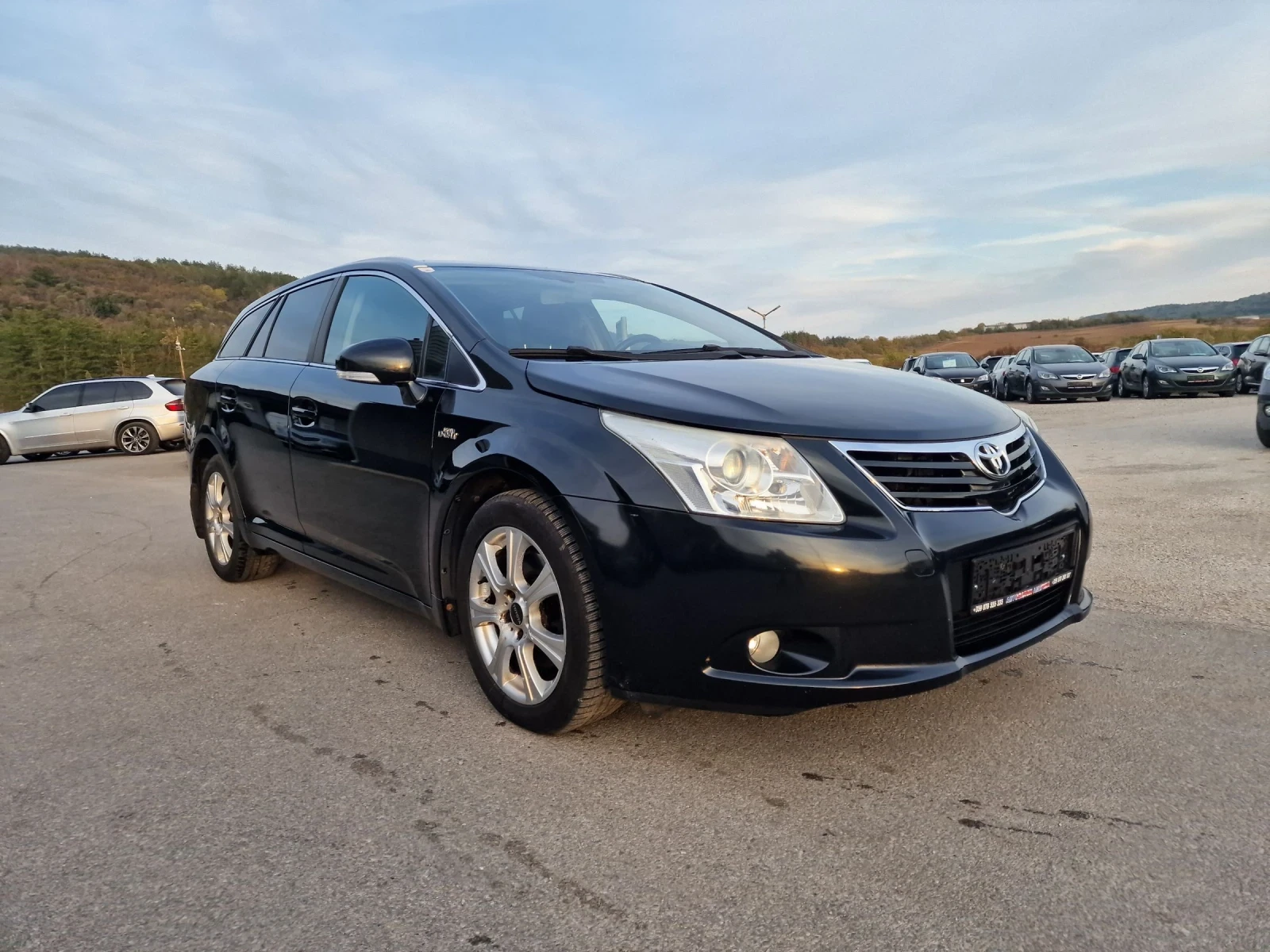 Toyota Avensis 2, 2D-4D АВТОМАТ  - изображение 2