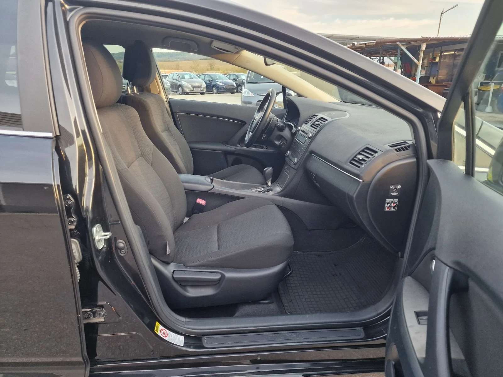 Toyota Avensis 2, 2D-4D АВТОМАТ | Mobile.bg — изображение 12