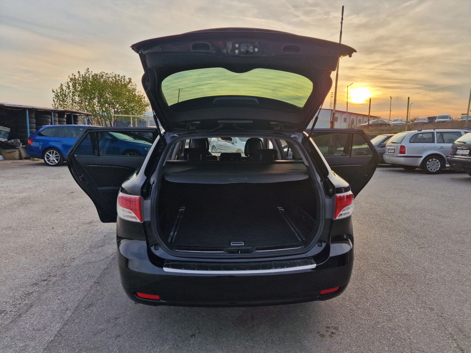 Toyota Avensis 2, 2D-4D АВТОМАТ | Mobile.bg — изображение 15