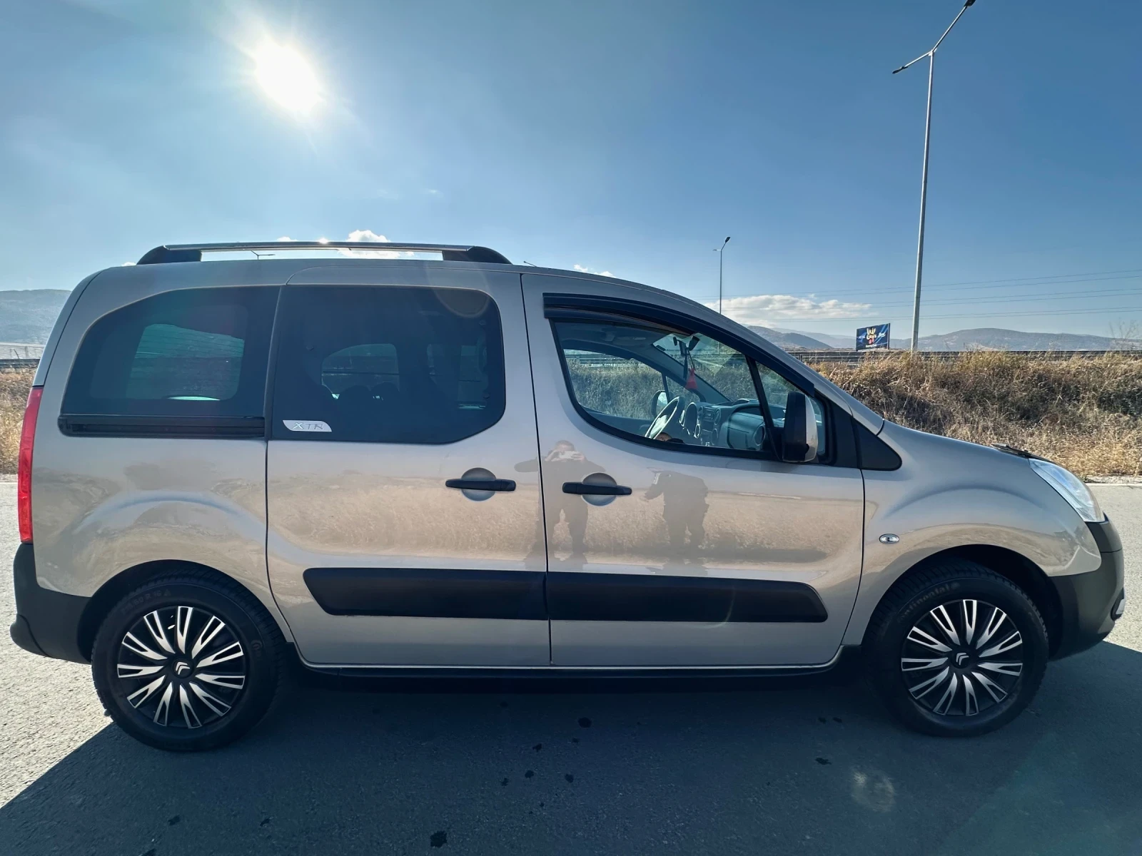 Citroen Berlingo XTR 1.6HDi PANO - изображение 4