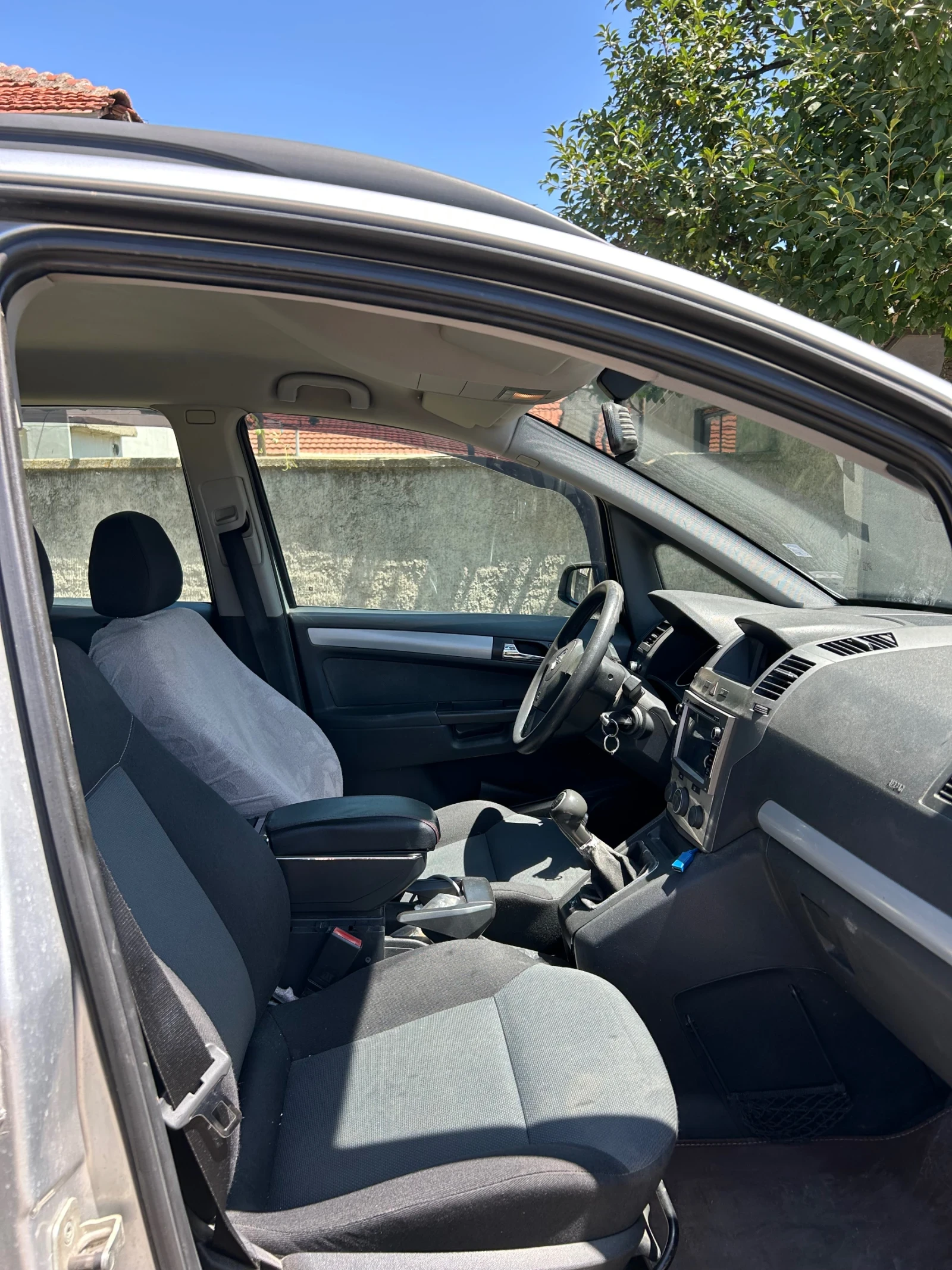 Opel Zafira 1.6 - изображение 10