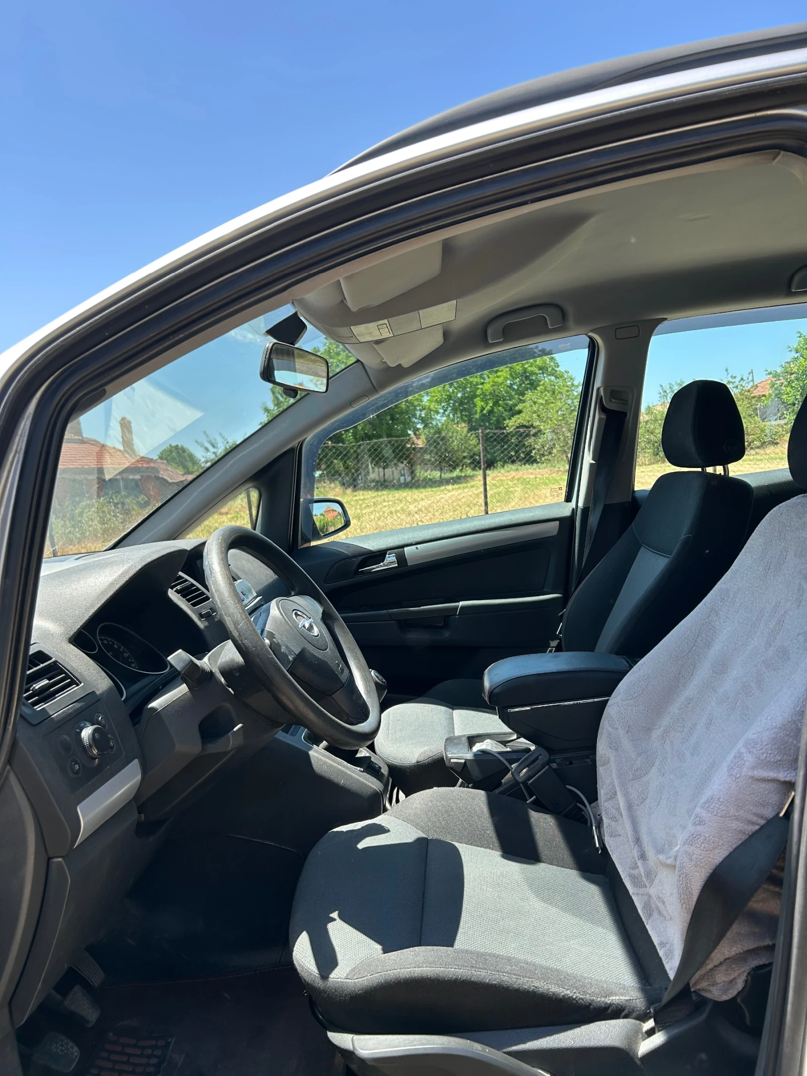 Opel Zafira 1.6 - изображение 9