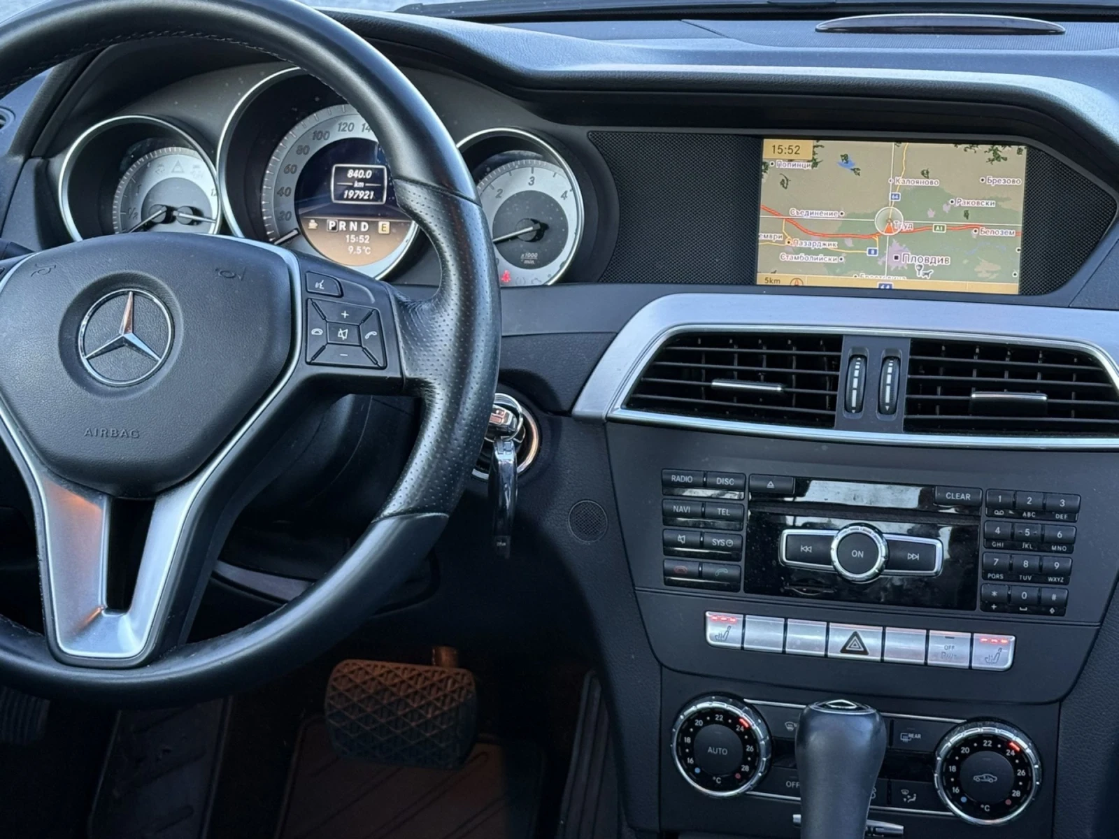 Mercedes-Benz C 300 4MATIK | Mobile.bg — изображение 16