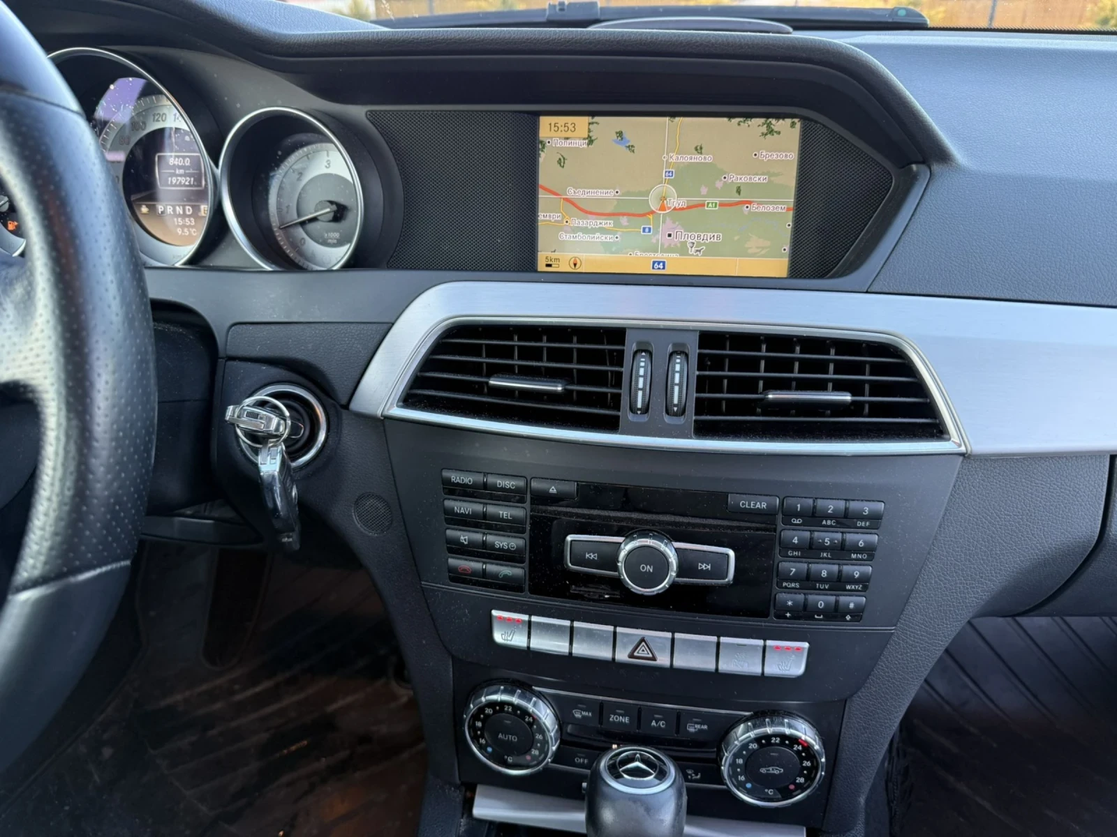 Mercedes-Benz C 300 4MATIK | Mobile.bg — изображение 11