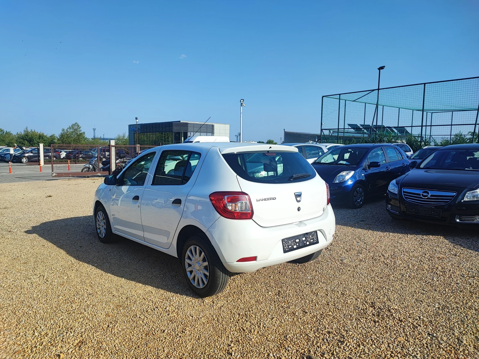 Dacia Sandero GPL - изображение 8