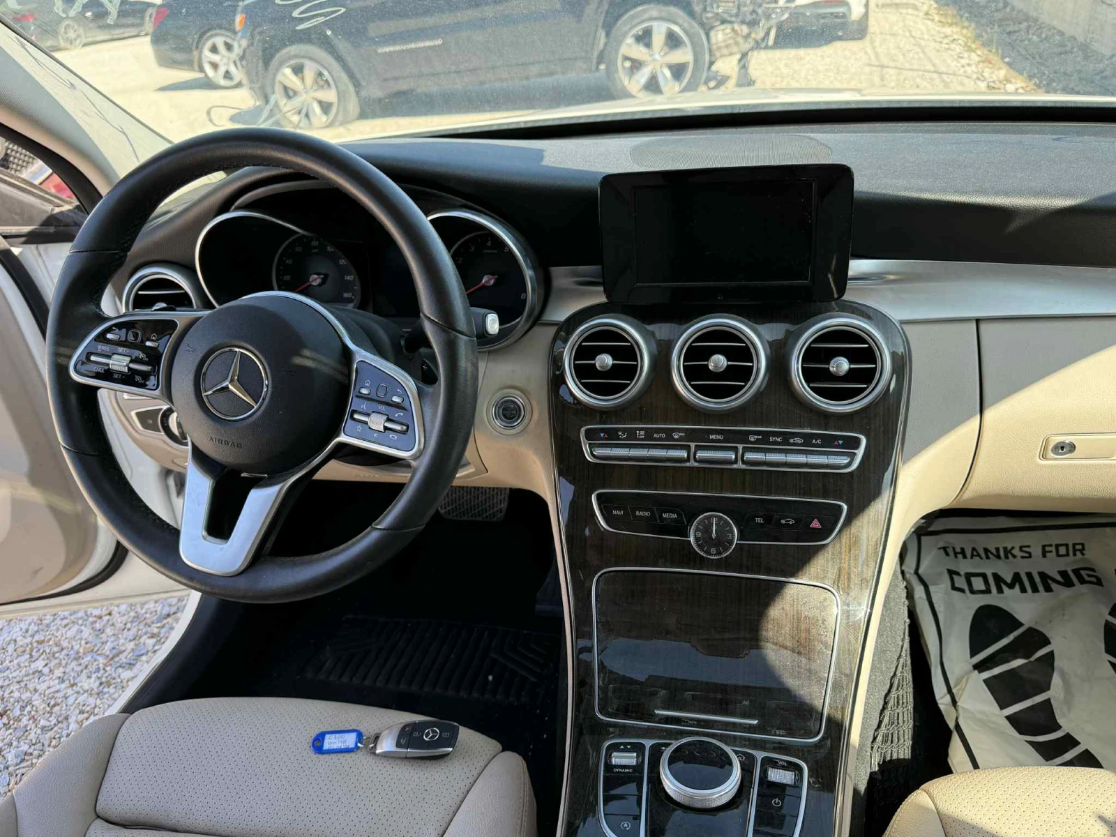 Mercedes-Benz C 300  - изображение 7