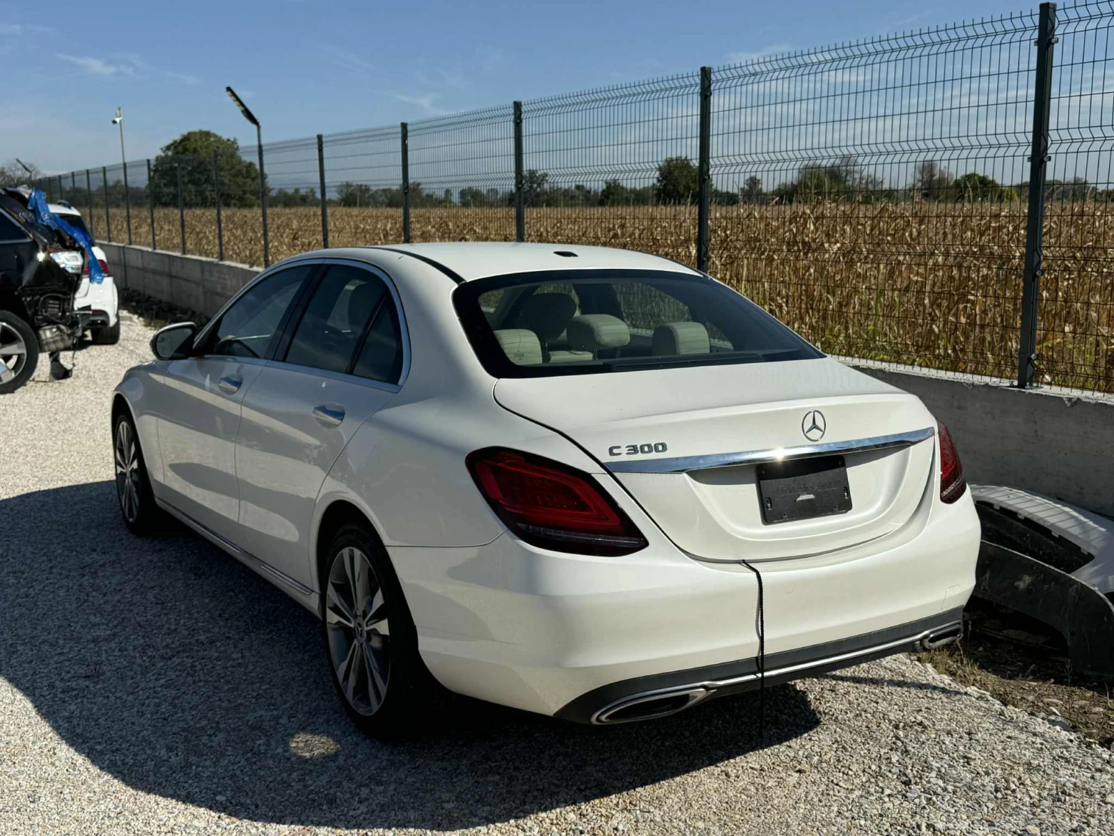 Mercedes-Benz C 300  - изображение 9